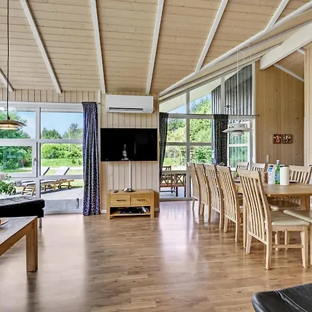 Vakantiehuis Prachtig Huis In Oksbøl Met Sauna Oksbøl