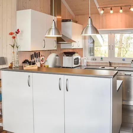 Vakantiehuis Prachtig Huis In Oksbøl Met Sauna