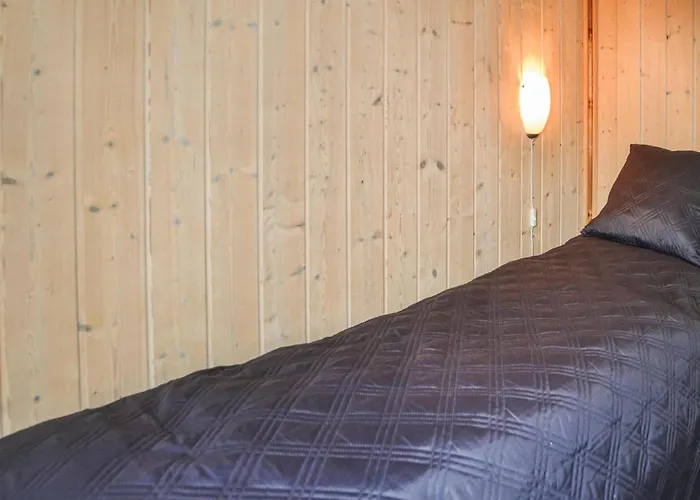 Hindbaervangen Iv * Oksbøl